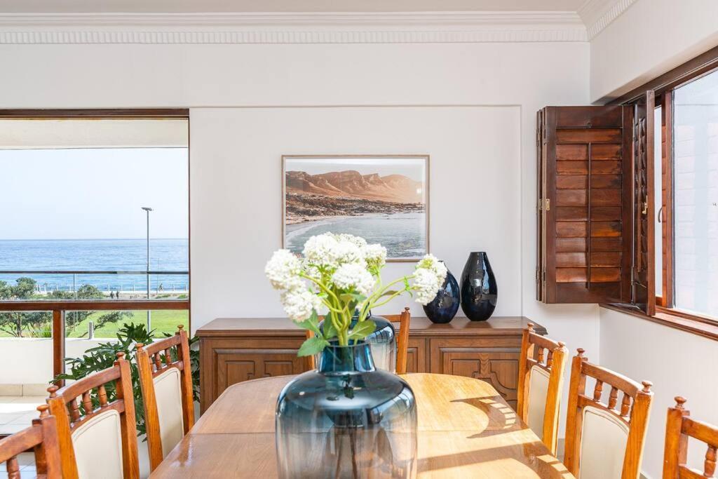 Stunning 3 Bedroom Beachfront With Parking